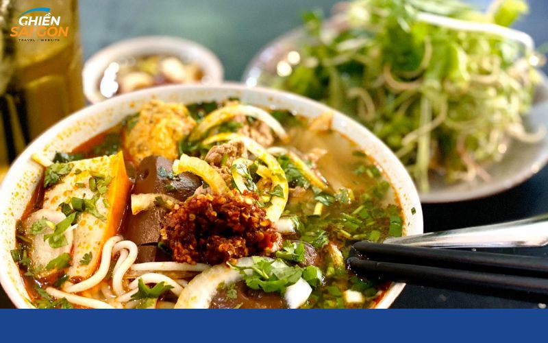 Top 5 quán bún bò quận 2 thơm ngon, đậm đà hương vị miền Trung 7 bún bò quận 2