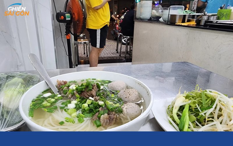 bún bò quận 5