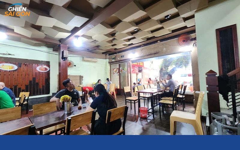 Review mới nhất về quán Bún Bò Út Hưng nổi tiếng ở Quận 3 Sài Gòn 8 bún bò út hưng
