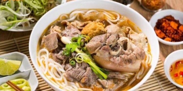 Top 5+ quán bún bò Bình Tân nổi tiếng chuẩn vị Huế, ăn là mê 6 bún bò bình tân