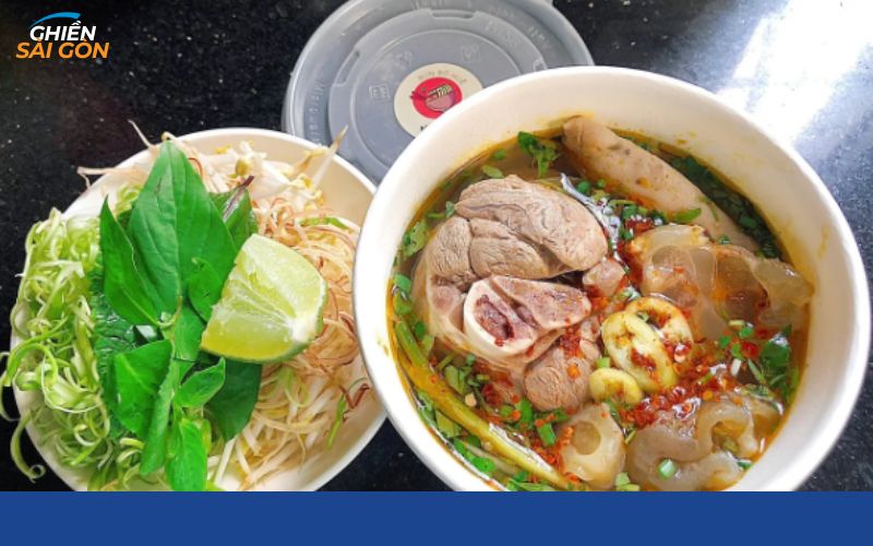 Review mới nhất về quán bún bò Nhiêu Tứ nổi tiếng 7 bún bò nhiêu tứ