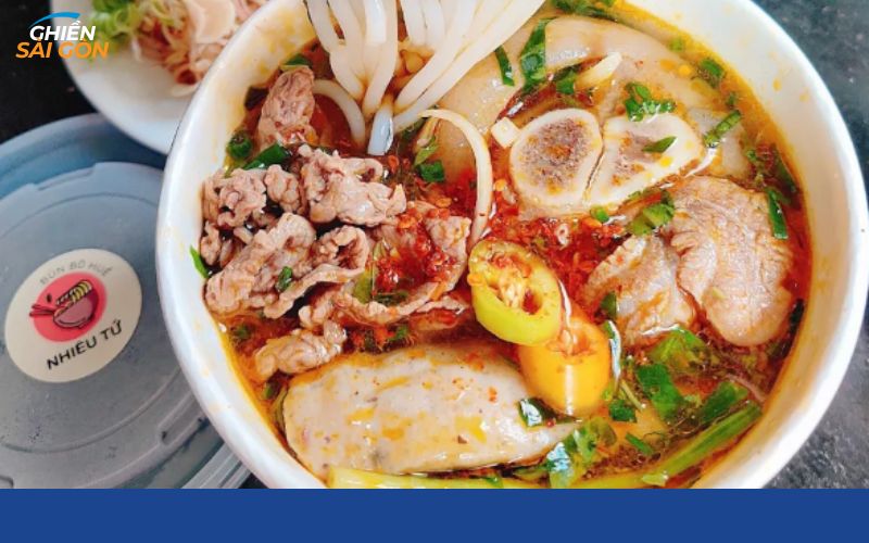 Review mới nhất về quán bún bò Nhiêu Tứ nổi tiếng 8 bún bò nhiêu tứ