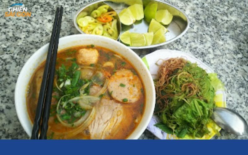 Review mới nhất về quán bún bò Sông Hương với nhiều chi nhánh hot 9 bún bò sông hương
