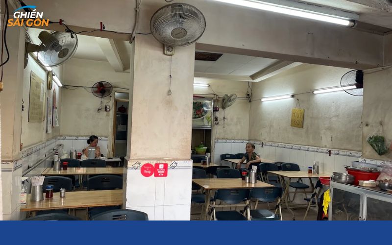 hủ tiếu bò viên lý chính thắng