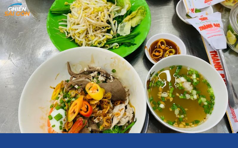 Review mới nhất về quán Hủ Tiếu Nam Vang Thành Đạt nổi tiếng 9 hủ tiếu nam vang thành đạt