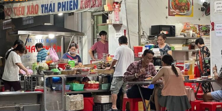 Review mới nhất về quán hủ tiếu xào Thái Phiên của người Hoa 6 hủ tiếu xào thái phiên