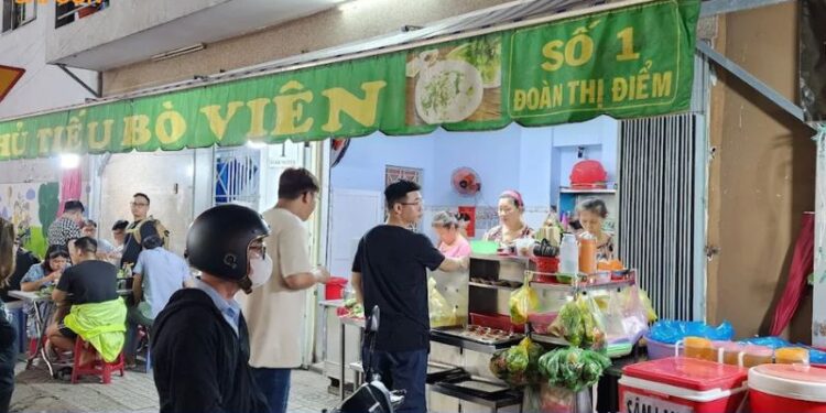 hủ tiếu bò viên đoàn thị điểm