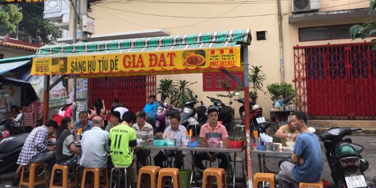 hủ tiếu dê gia đạt