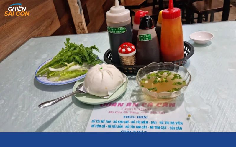 hủ tiếu cả cần