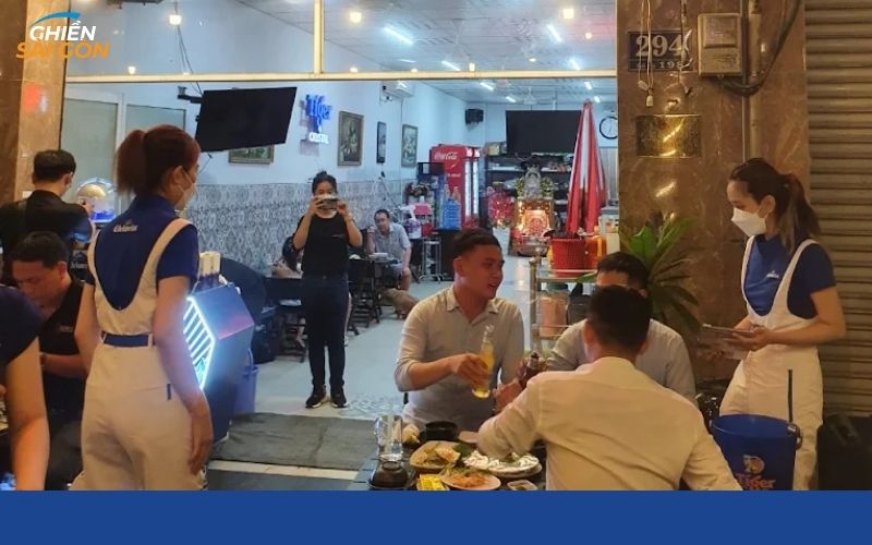 Bia Sệt 198 Võ Văn Kiệt sở hữu không gian nhậu đông vui, dễ chịu 7 bia sệt 198