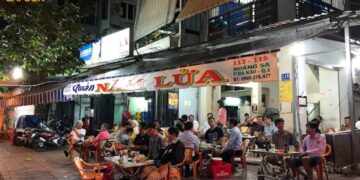 quán nhậu năm lửa