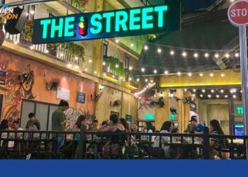 the street sương nguyệt ánh