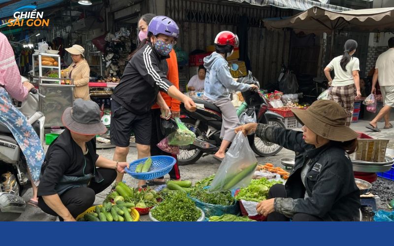 chợ nguyễn thông