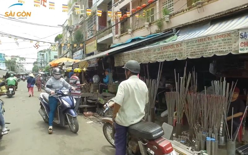 chợ sắt hà tôn quyền