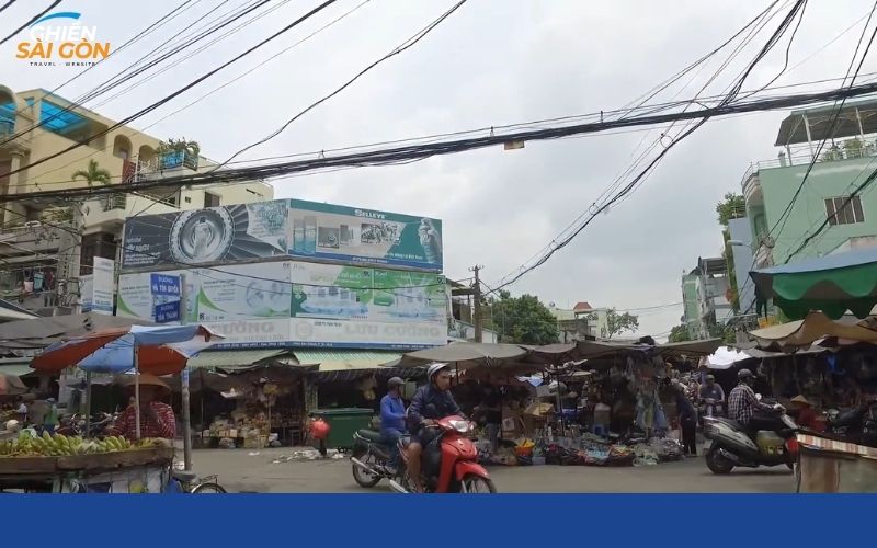 chợ sắt hà tôn quyền