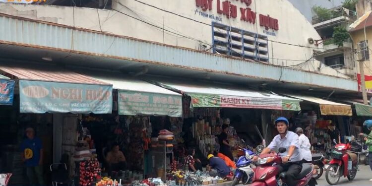chợ vật tư quận 5