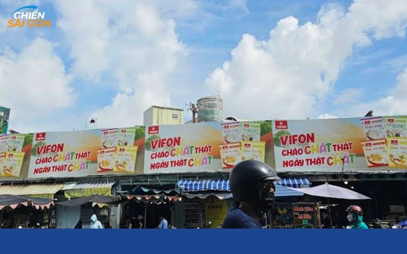 Chợ Chí Hòa mang đến không gian mua bán nhộn nhịp tại Sài Gòn 10 chợ chí hòa