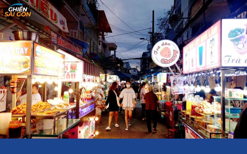 chợ đêm hồ thị kỷ