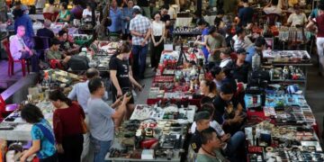 chợ đồ cũ quận 7