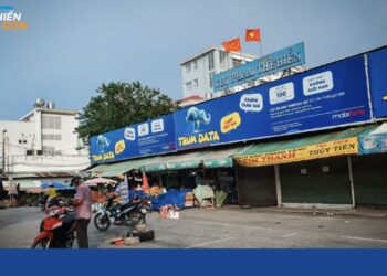 chợ phạm thế hiển