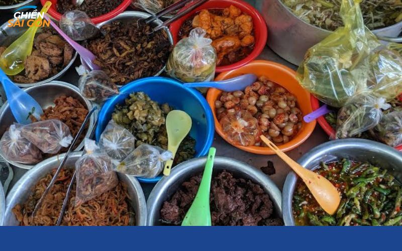 Chợ Tân Thuận lâu đời thu hút người mua nhờ hàng hóa phong phú 11 chợ tân thuận