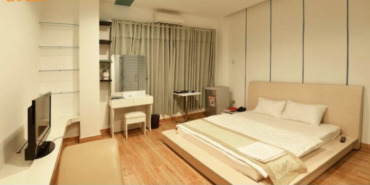 khách sạn gần bệnh viện nhiệt đới