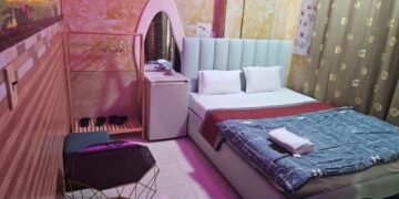 khách sạn gần bệnh viện phạm ngọc thạch