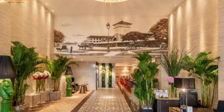 Những khách sạn gần chợ Bến Thành Quận 1 view đẹp, dễ đi lại 8 khách sạn gần chợ bến thành
