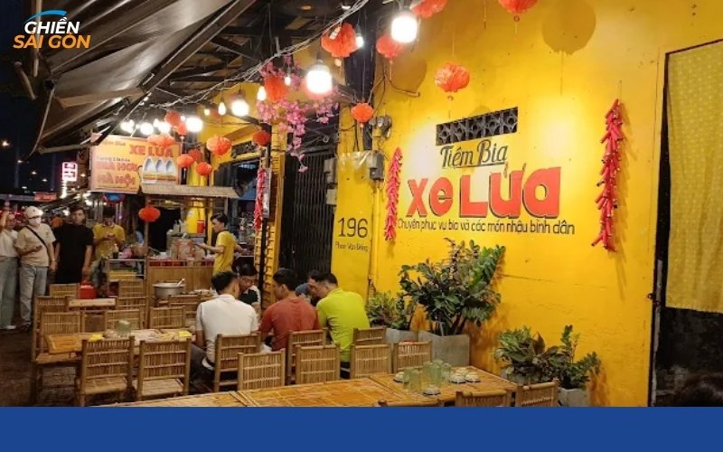 tiệm bia xe lửa