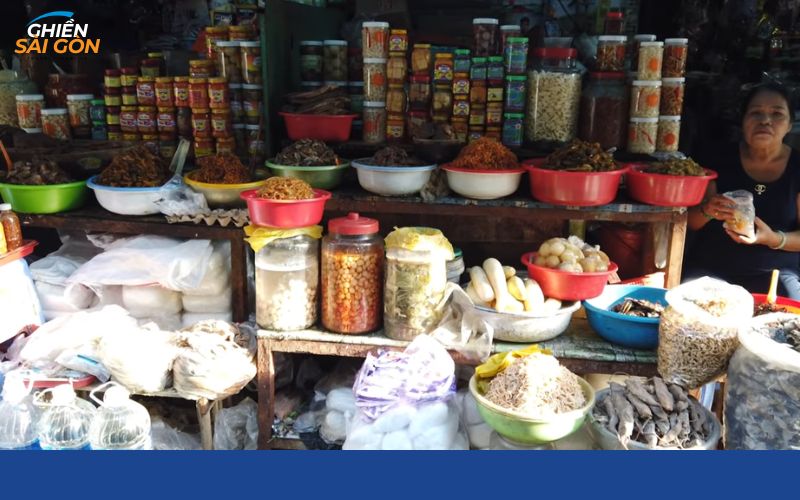 chợ hiệp thành