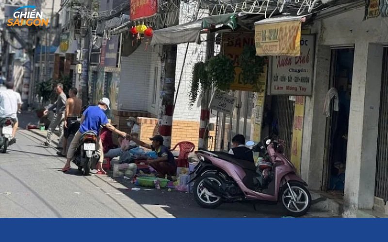 chợ hoàng mai