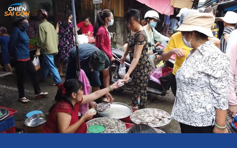 chợ lạc quang