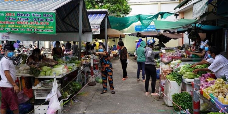 chợ quận 12