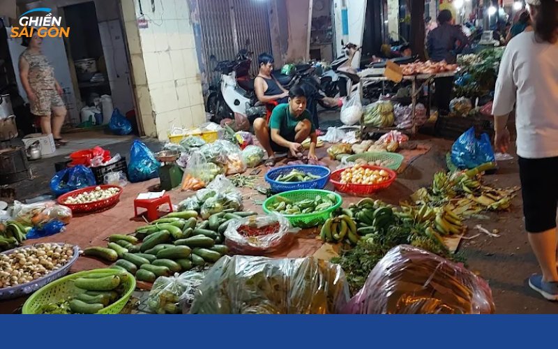 chợ rau tự phát lê văn thọ