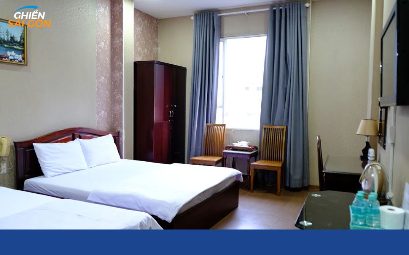 khách sạn gần bệnh viện đại học y dược
