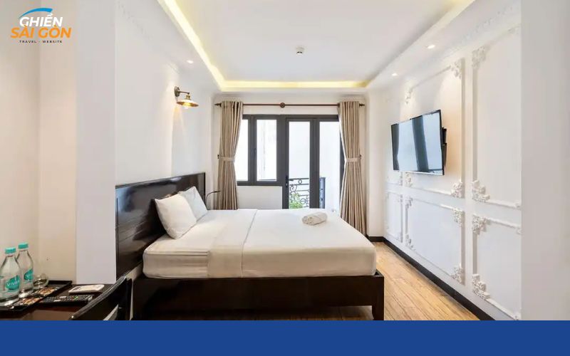 khách sạn gần chợ bà chiểu
