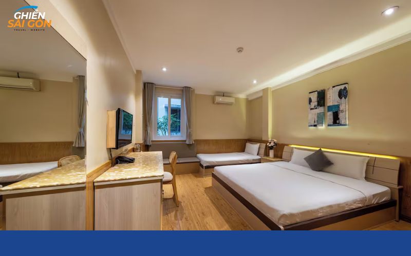 khách sạn gần chợ bà chiểu