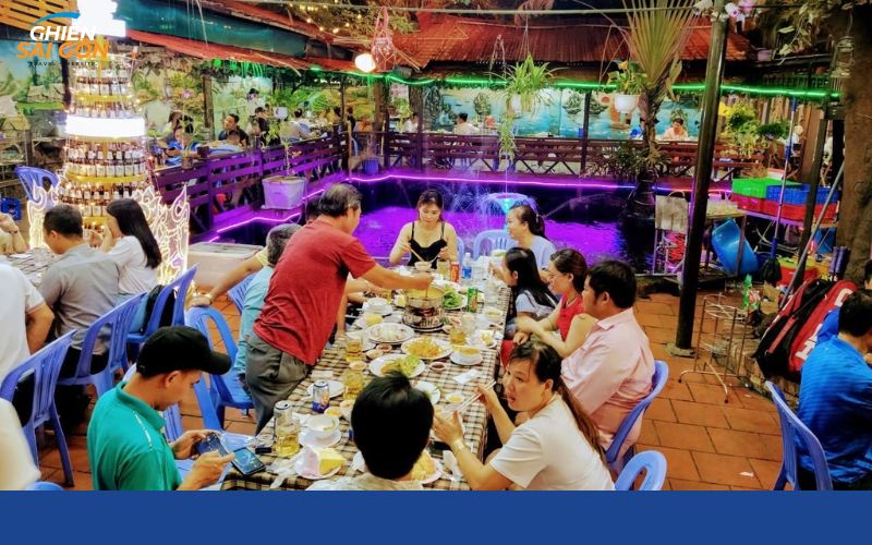 Quán Nhà Sàn điểm nhậu chill cho gia đình và bạn bè tại Quận 4 13 quán nhà sàn