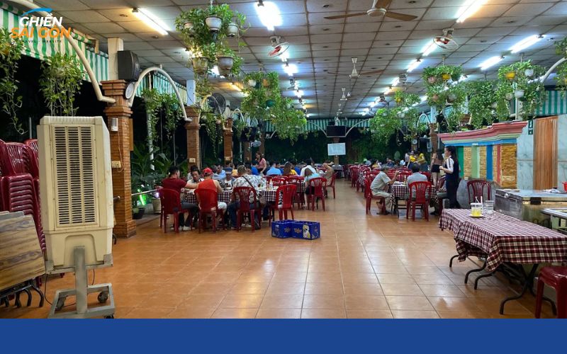 Quán ăn Vọng Các Quận 8 rộng rãi, món ngon thích hợp tụ họp bạn bè 7 quán ăn vọng các quận 8