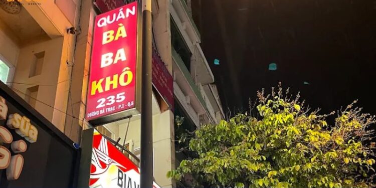 Quán Bà Ba Khô hơn 20 năm nổi tiếng với đặc sản khô, mồi nhậu bén 8 quán bà ba khô