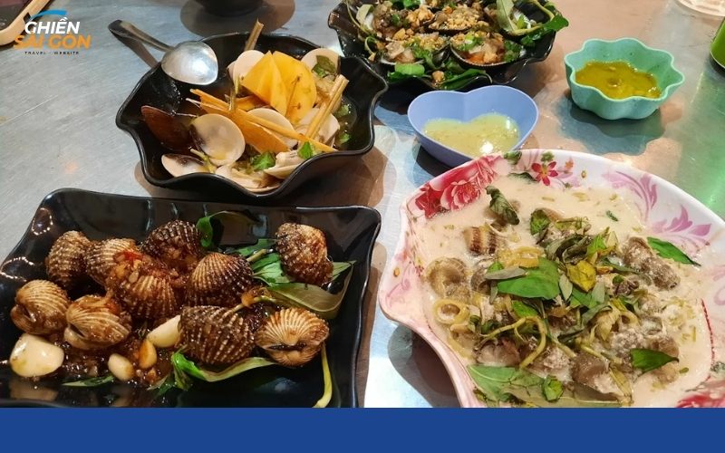 Quán Ốc 15K Quận 10 menu nhiều món, giá bình dân cho nhóm bạn trẻ 10 ốc 15k quận 10