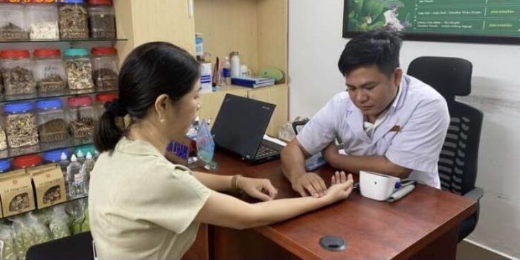 phòng khám đông y quận 1