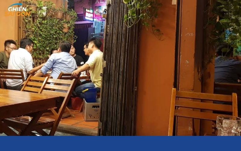 ốc những người bạn